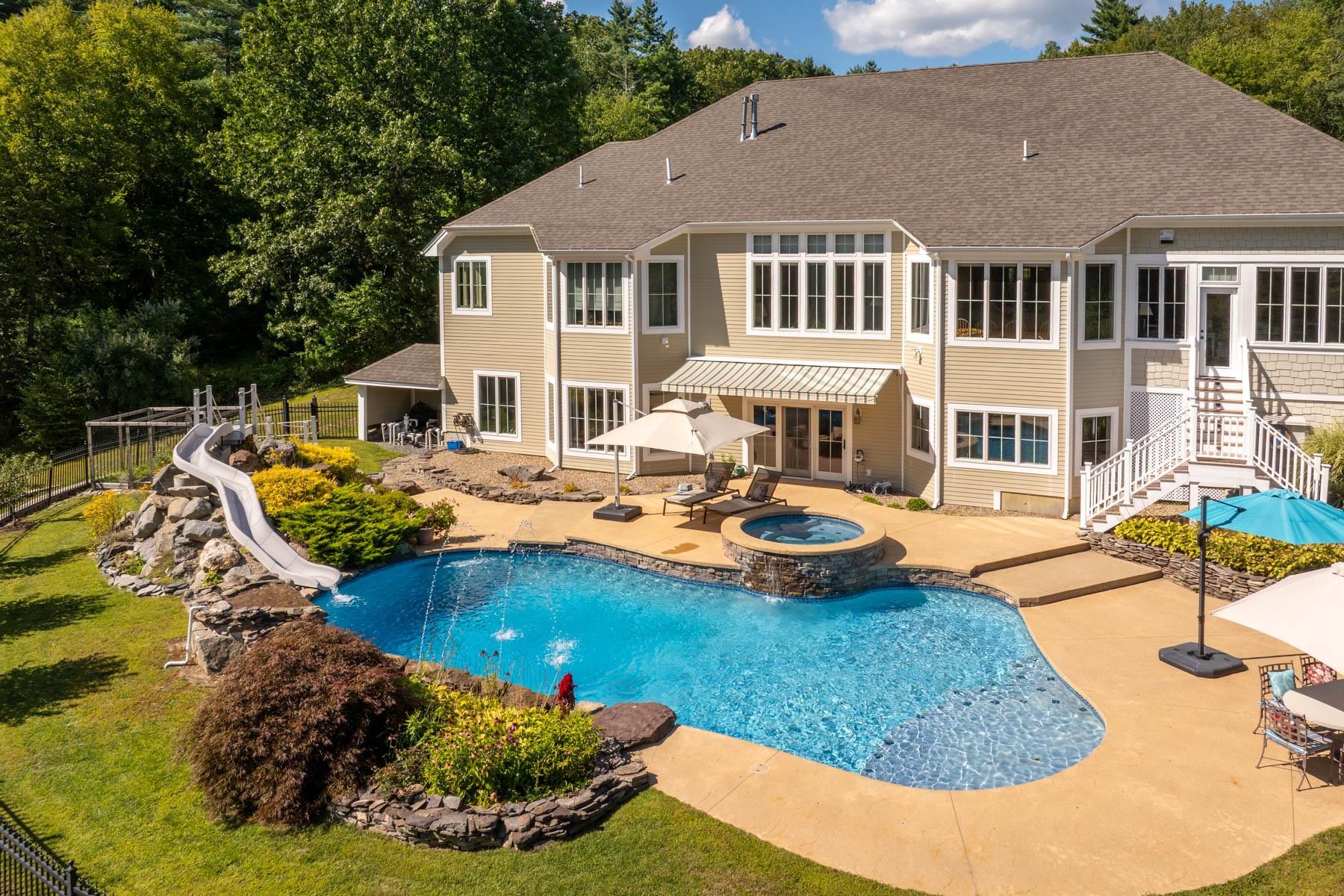 7 FANCY HILL