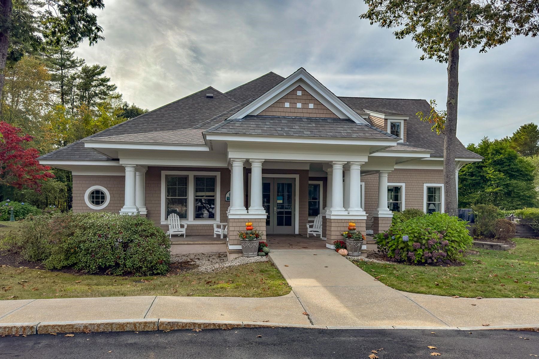 100 Shepards Cove Road Unit: F204