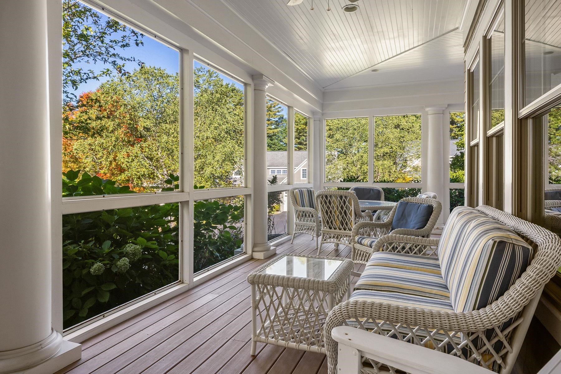 100 Shepards Cove Road Unit: F204