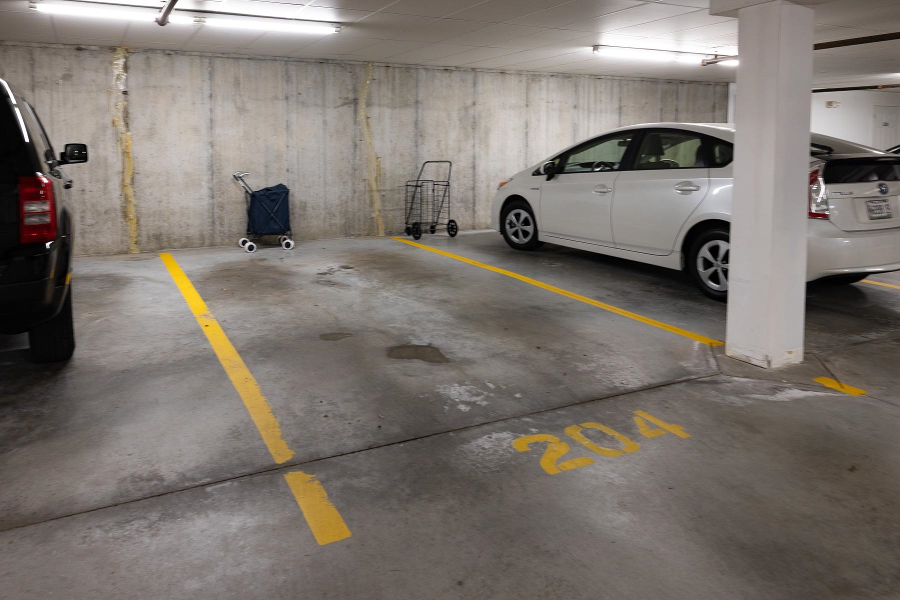 100 Shepards Cove Road Unit: F204