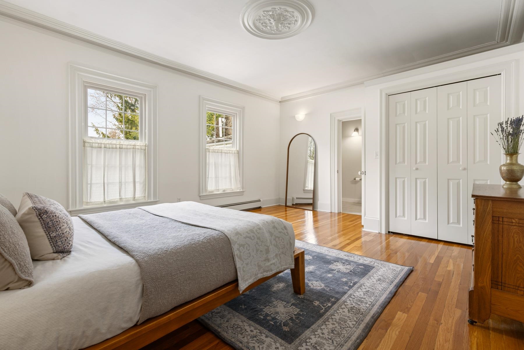 159 Woodbury Avenue Unit: 2