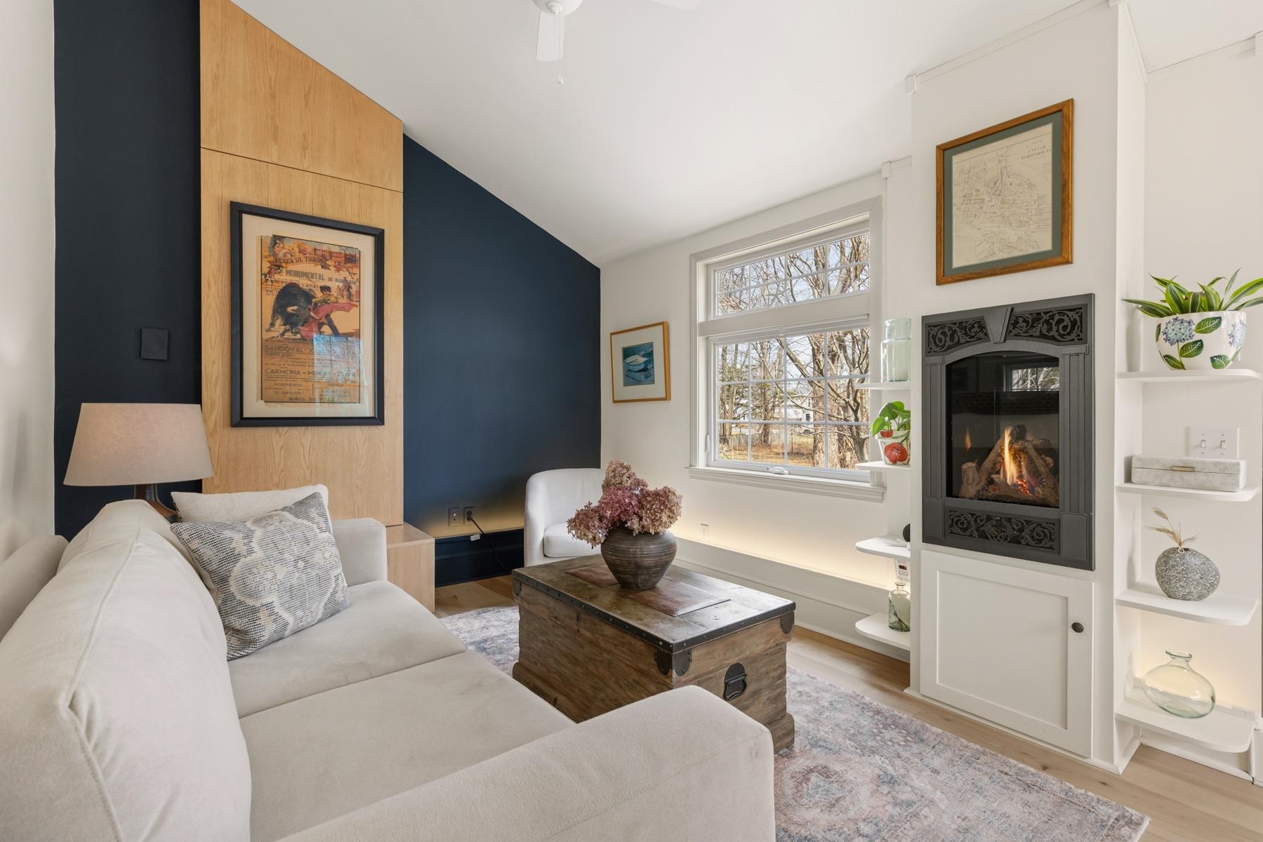 159 Woodbury Avenue Unit: 2