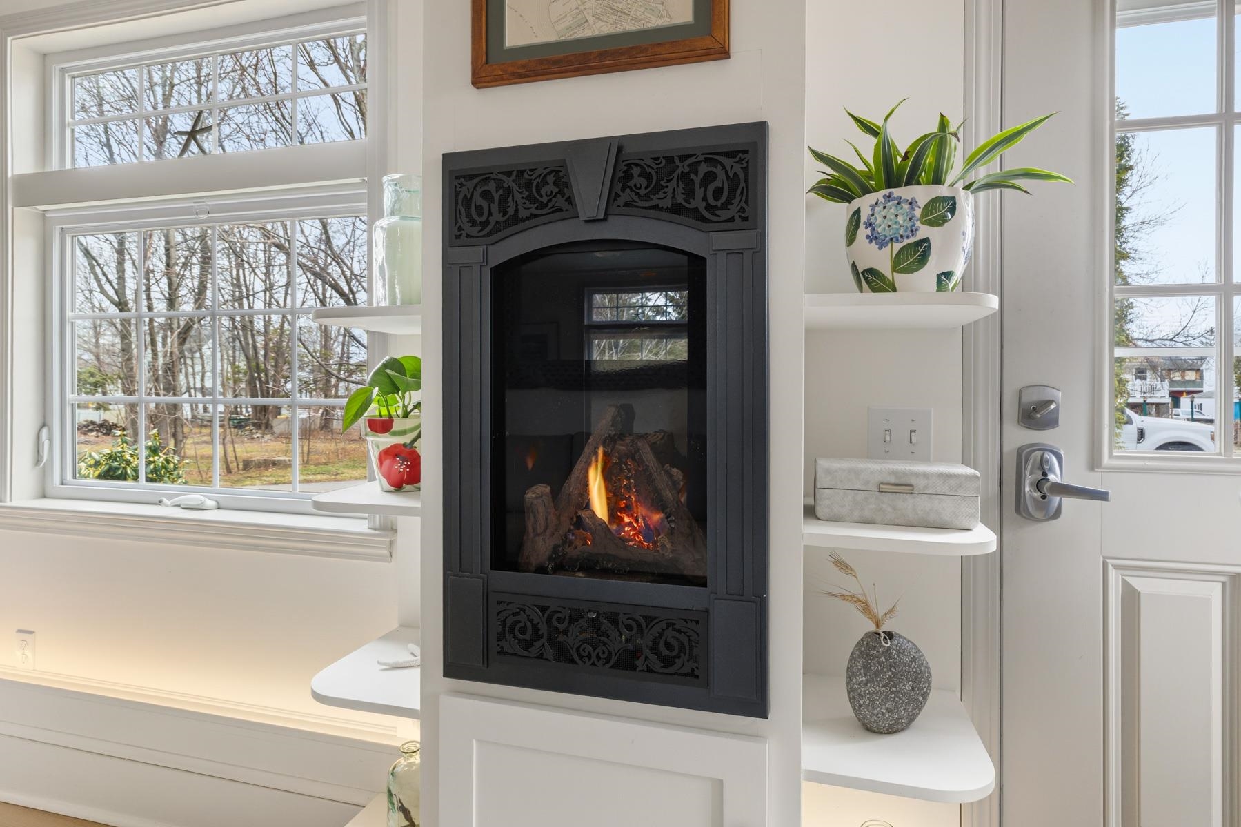 159 Woodbury Avenue Unit: 2