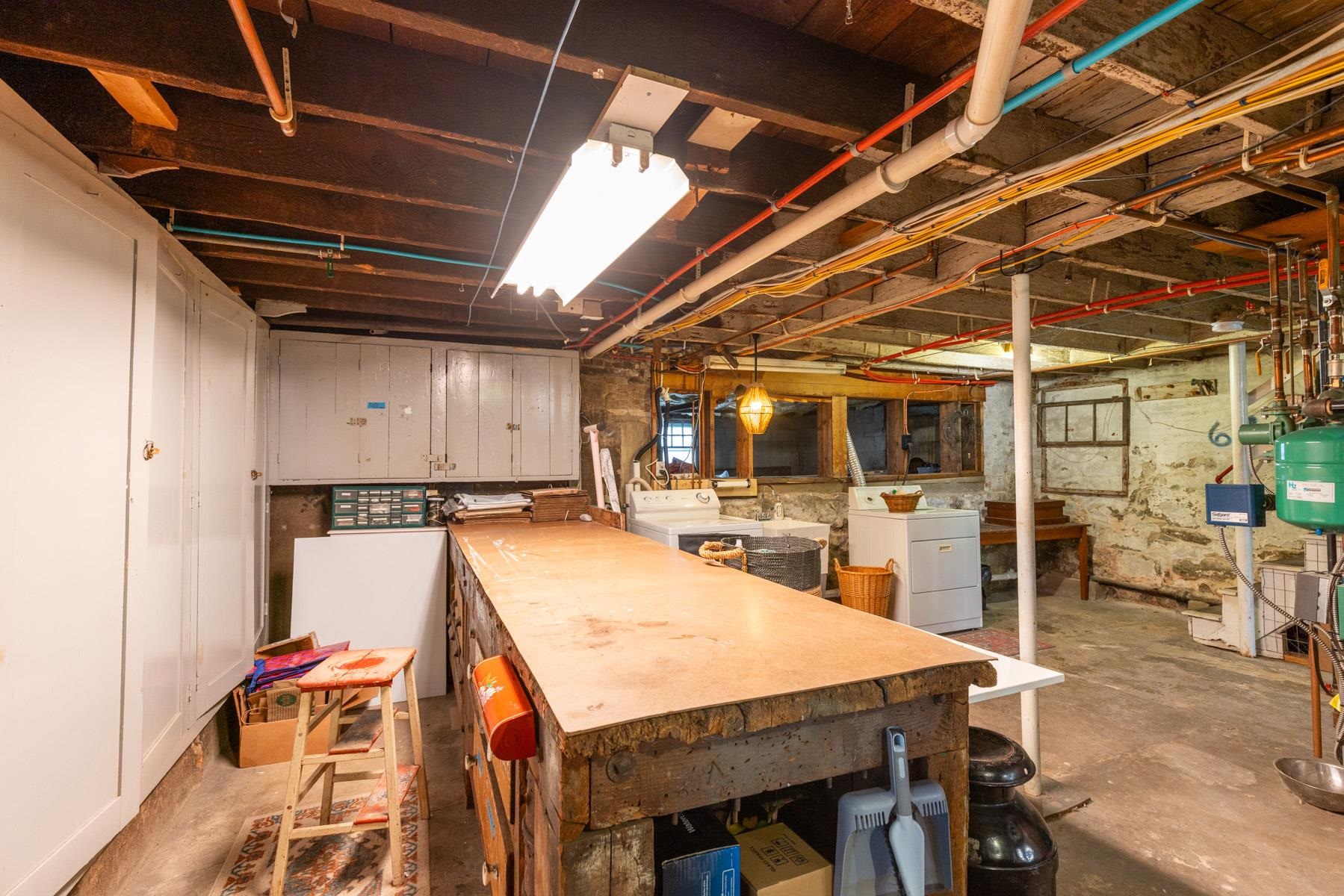 159 Woodbury Avenue Unit: 2