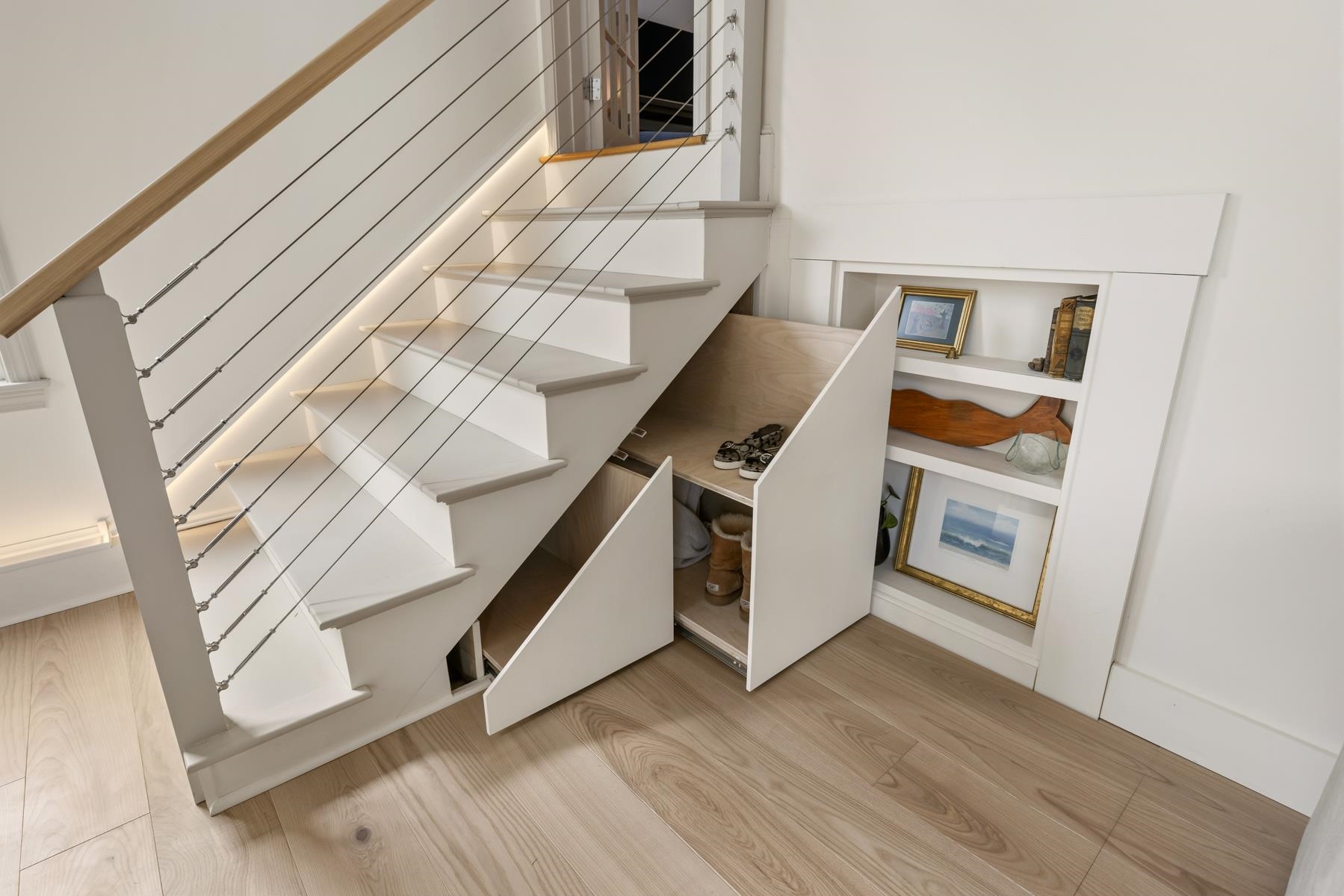 159 Woodbury Avenue Unit: 2