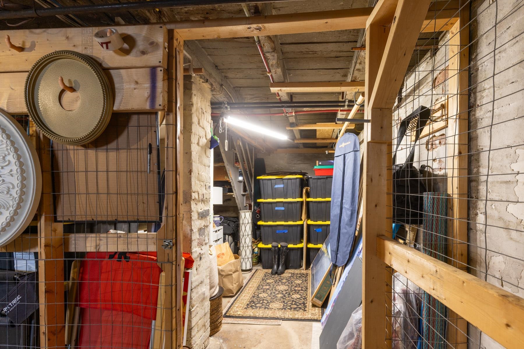 159 Woodbury Avenue Unit: 2