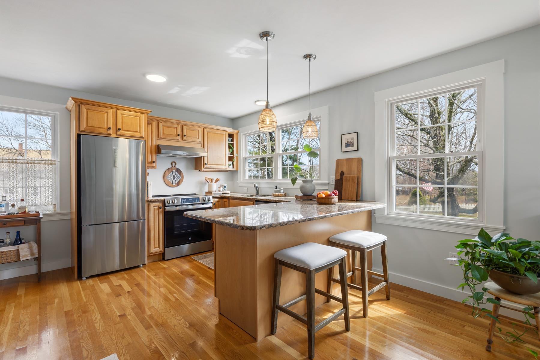 159 Woodbury Avenue Unit: 2