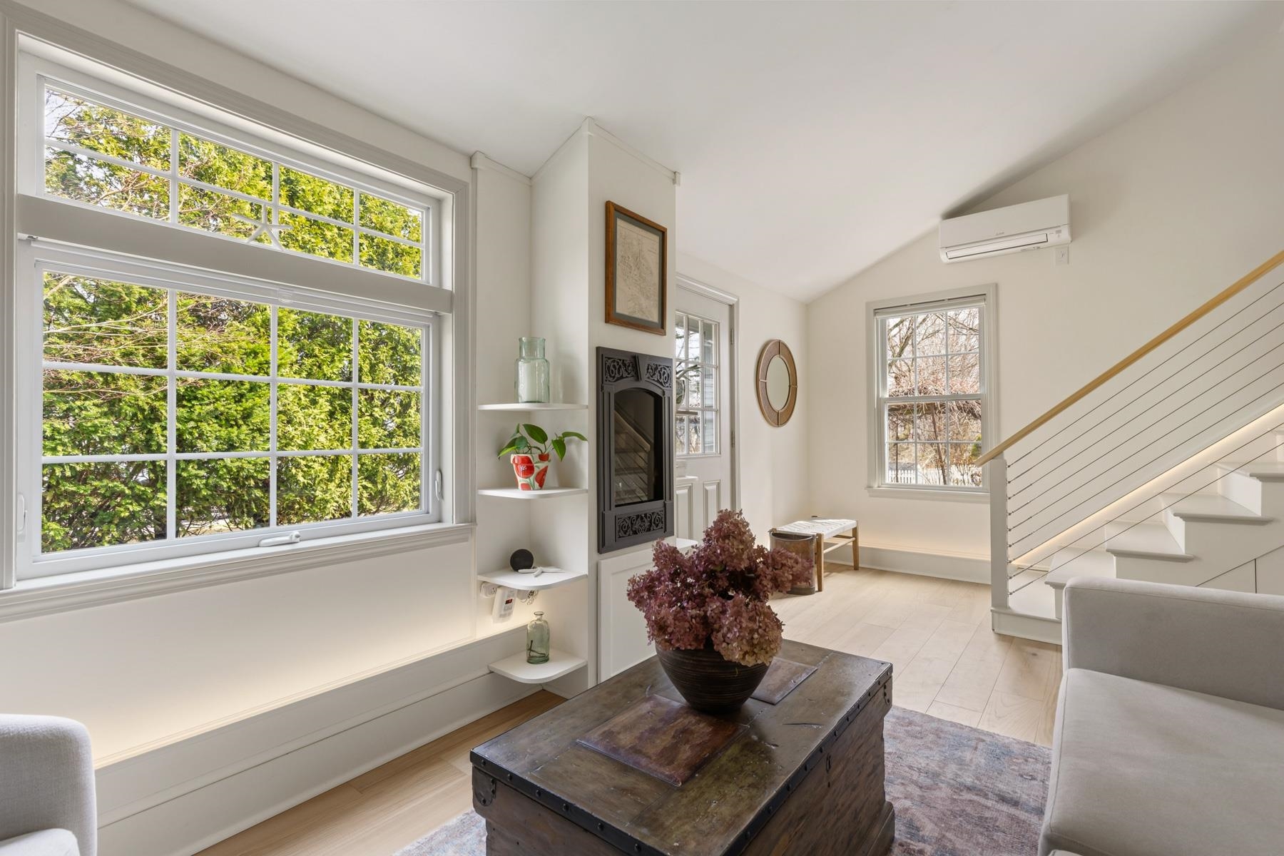 159 Woodbury Avenue Unit: 2