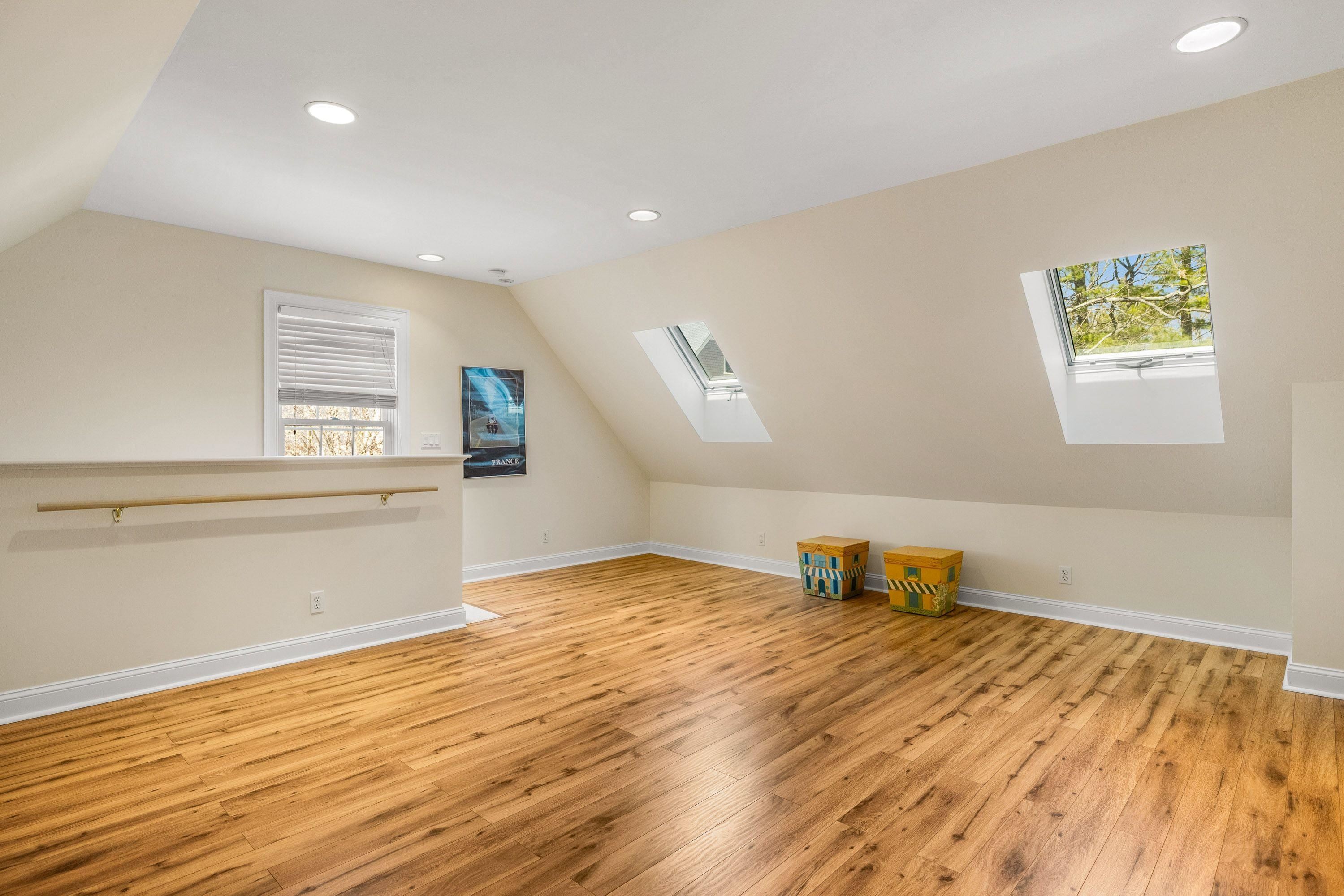579 Sagamore Avenue Unit: 29