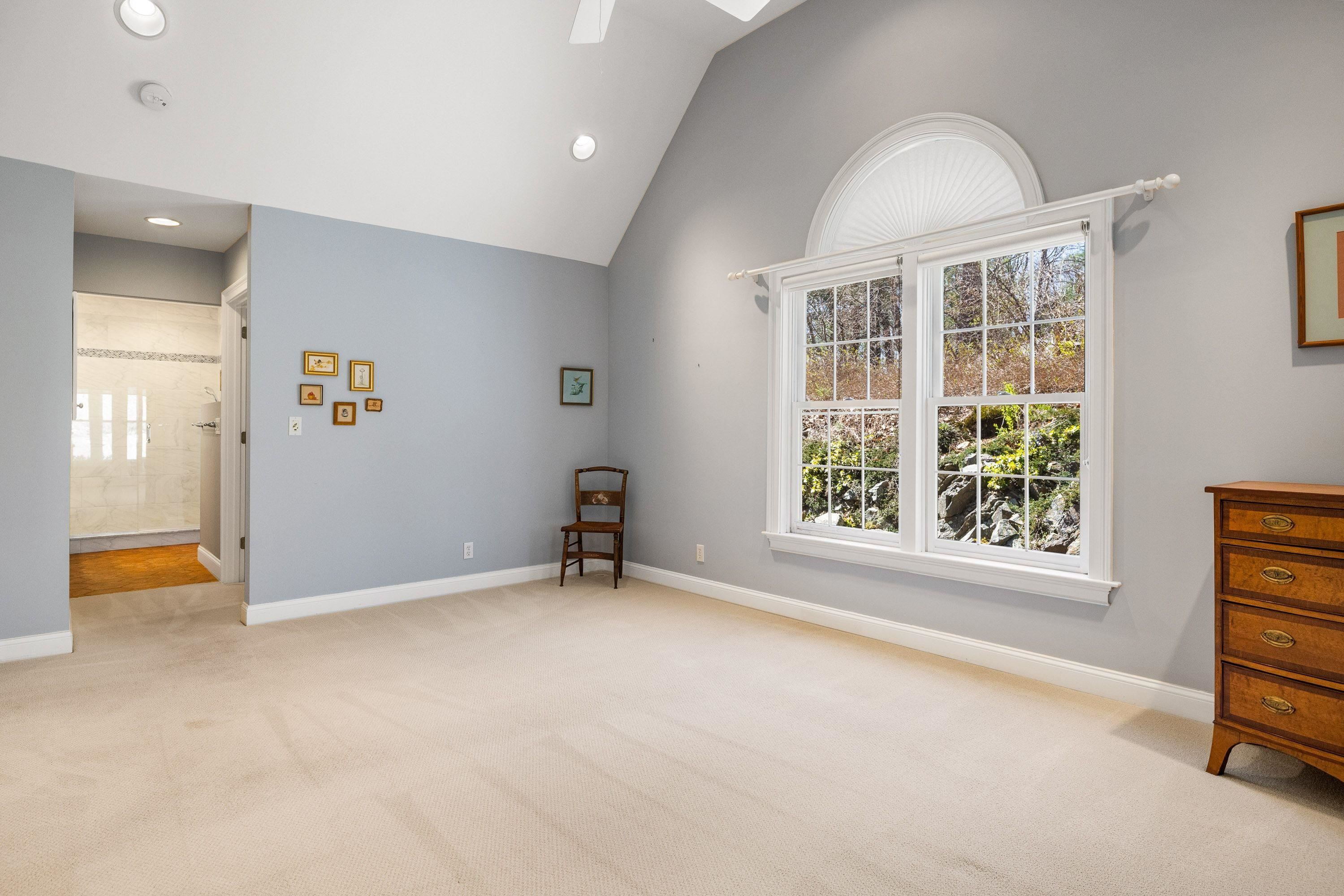 579 Sagamore Avenue Unit: 29