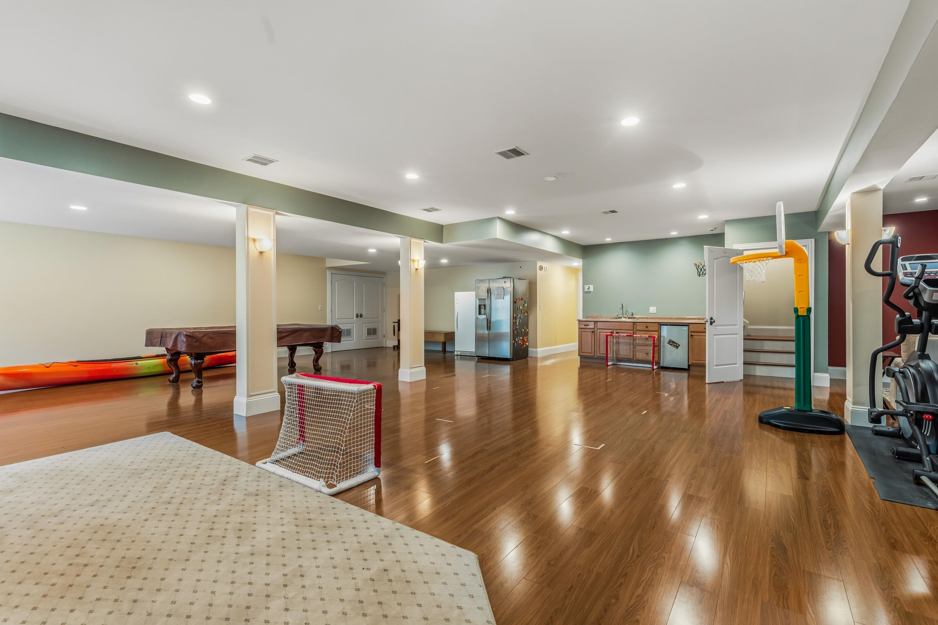 36 Bassett Lane