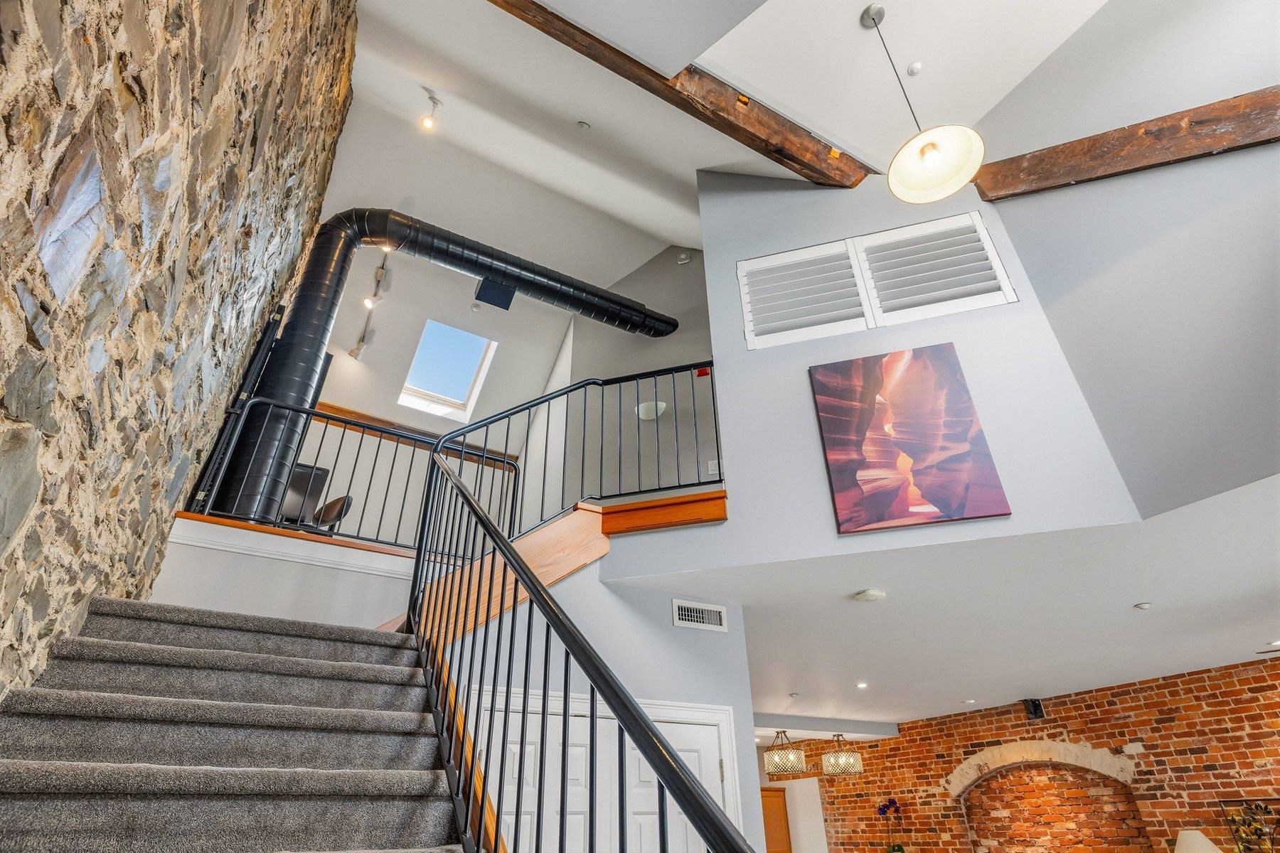 6 Bay Road Unit: 31