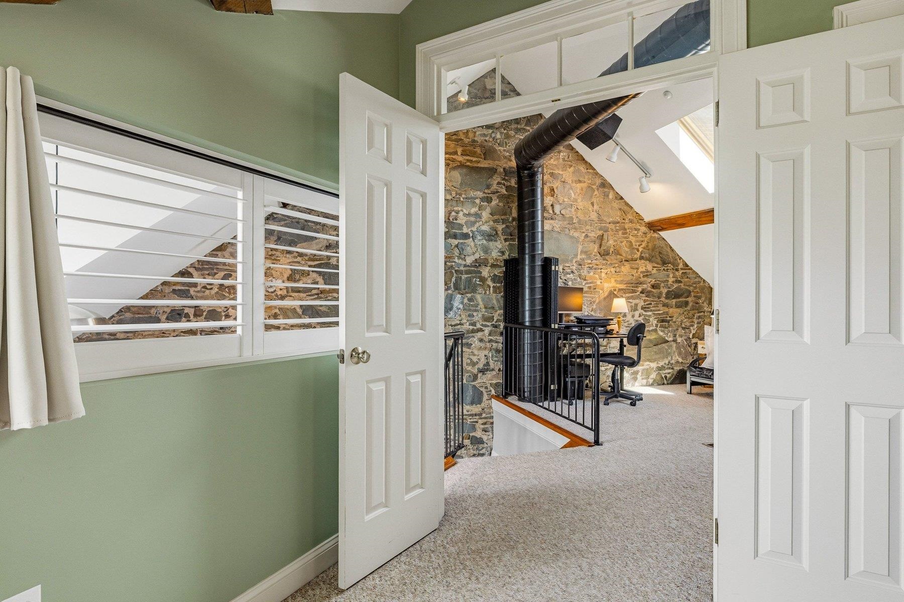 6 Bay Road Unit: 31