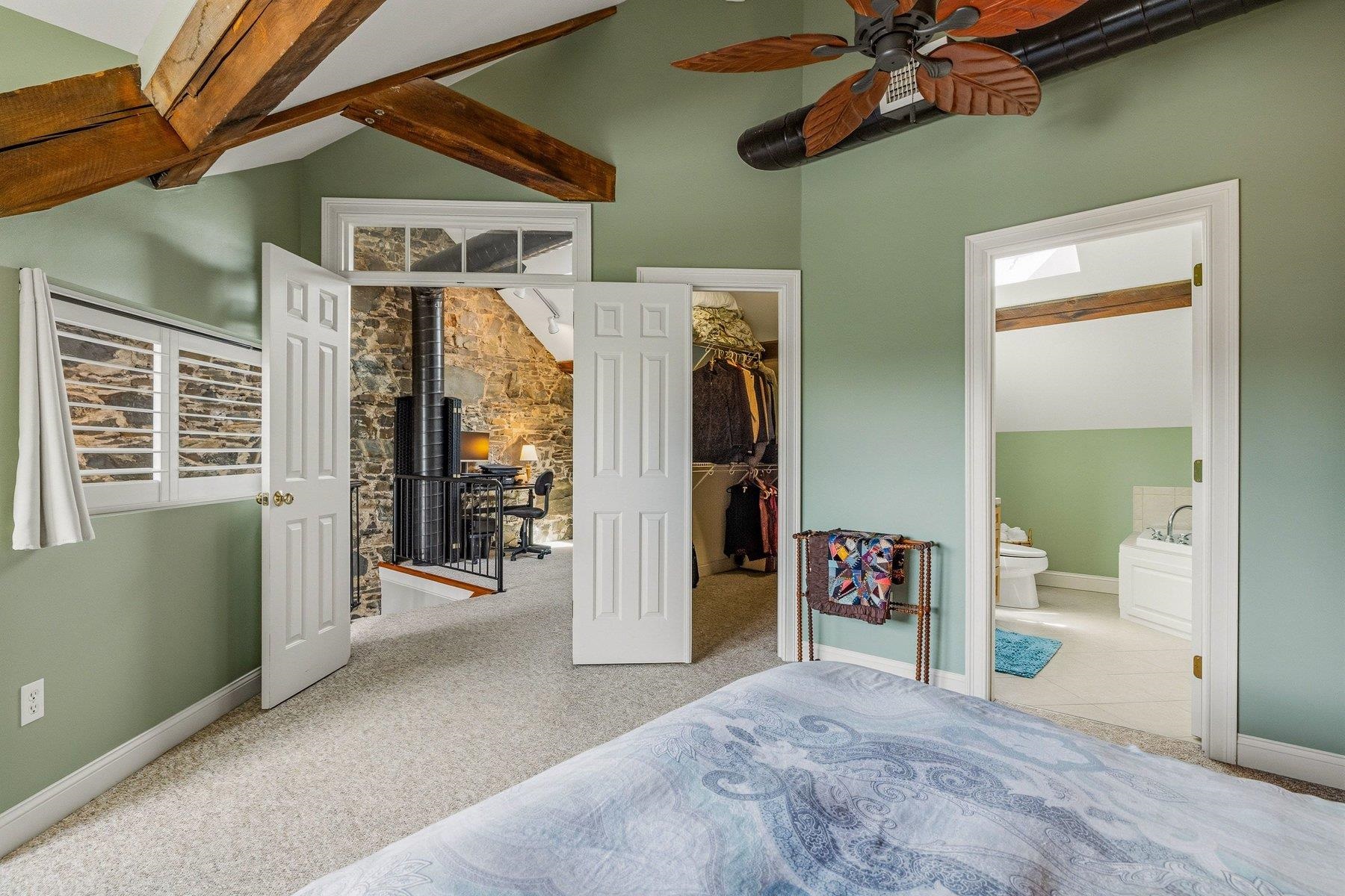 6 Bay Road Unit: 31