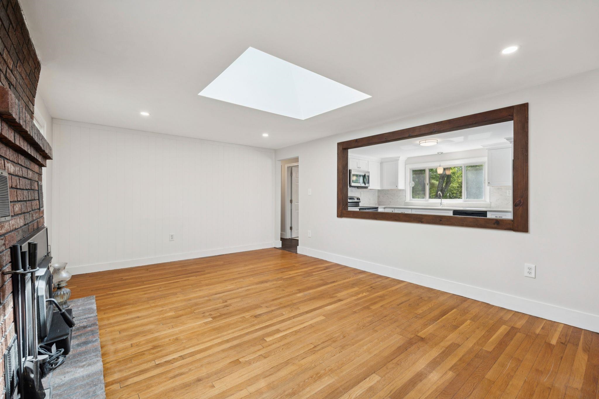 27 Flat Rock Bridge Road