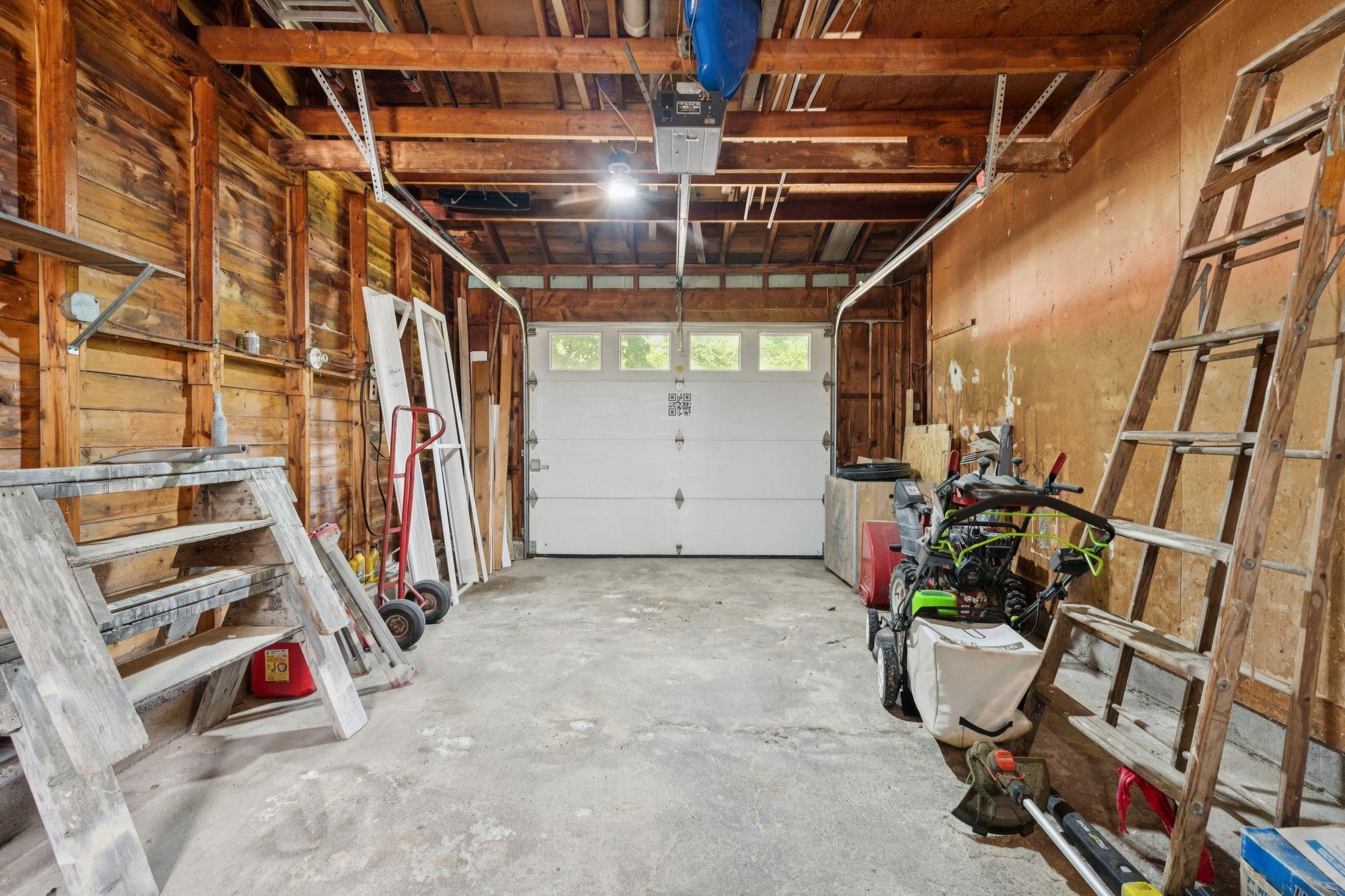 27 Flat Rock Bridge Road