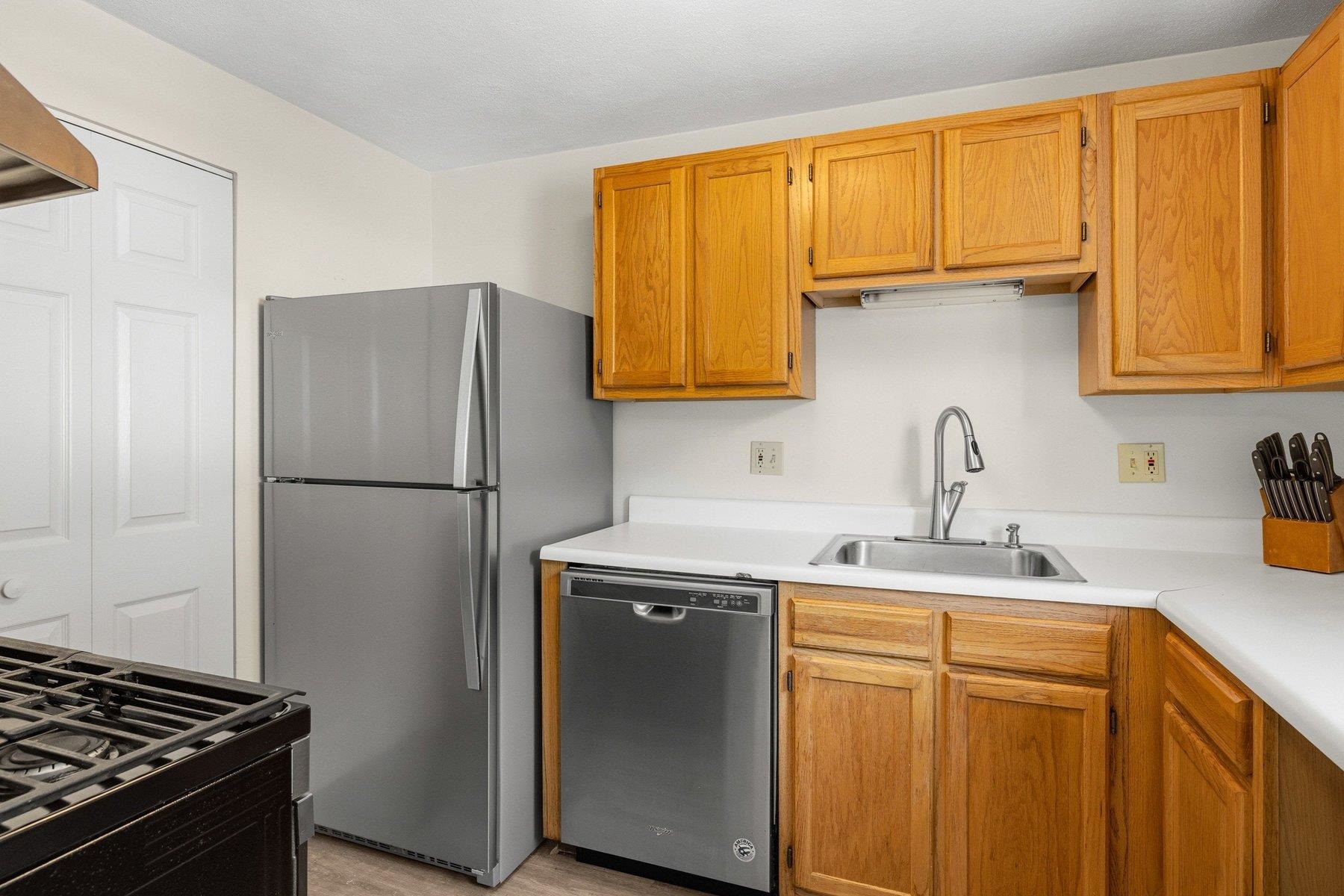 777 Middle Road Unit: 55