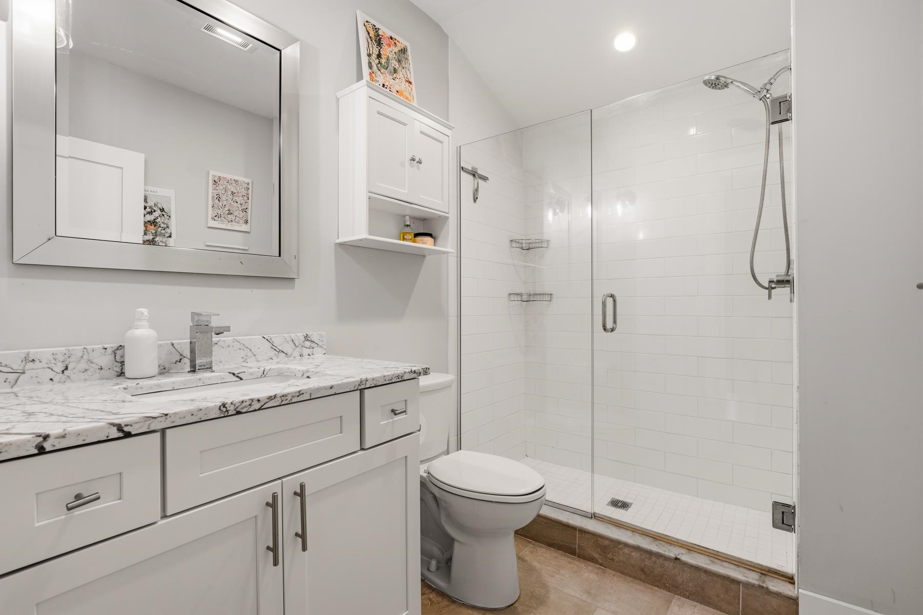 88 Silver Street Unit: 3