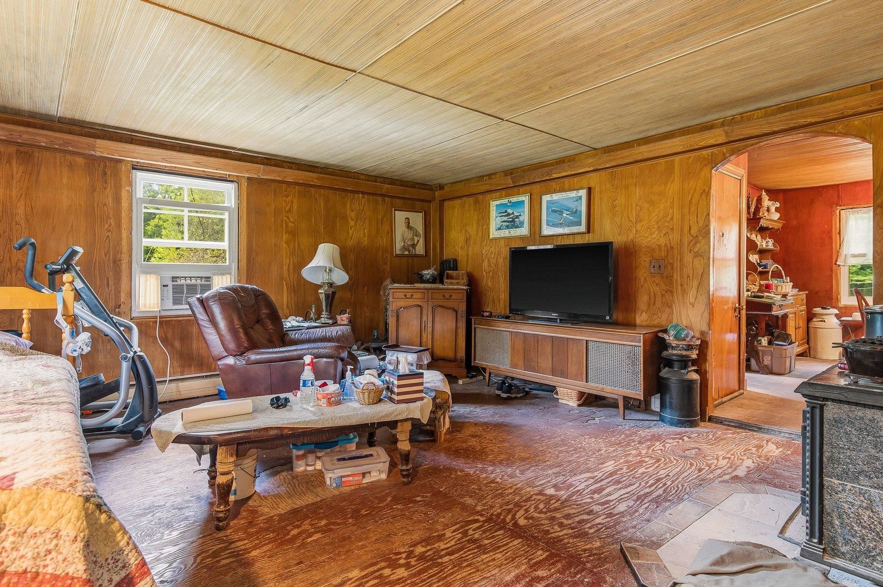 22 Carr Drive