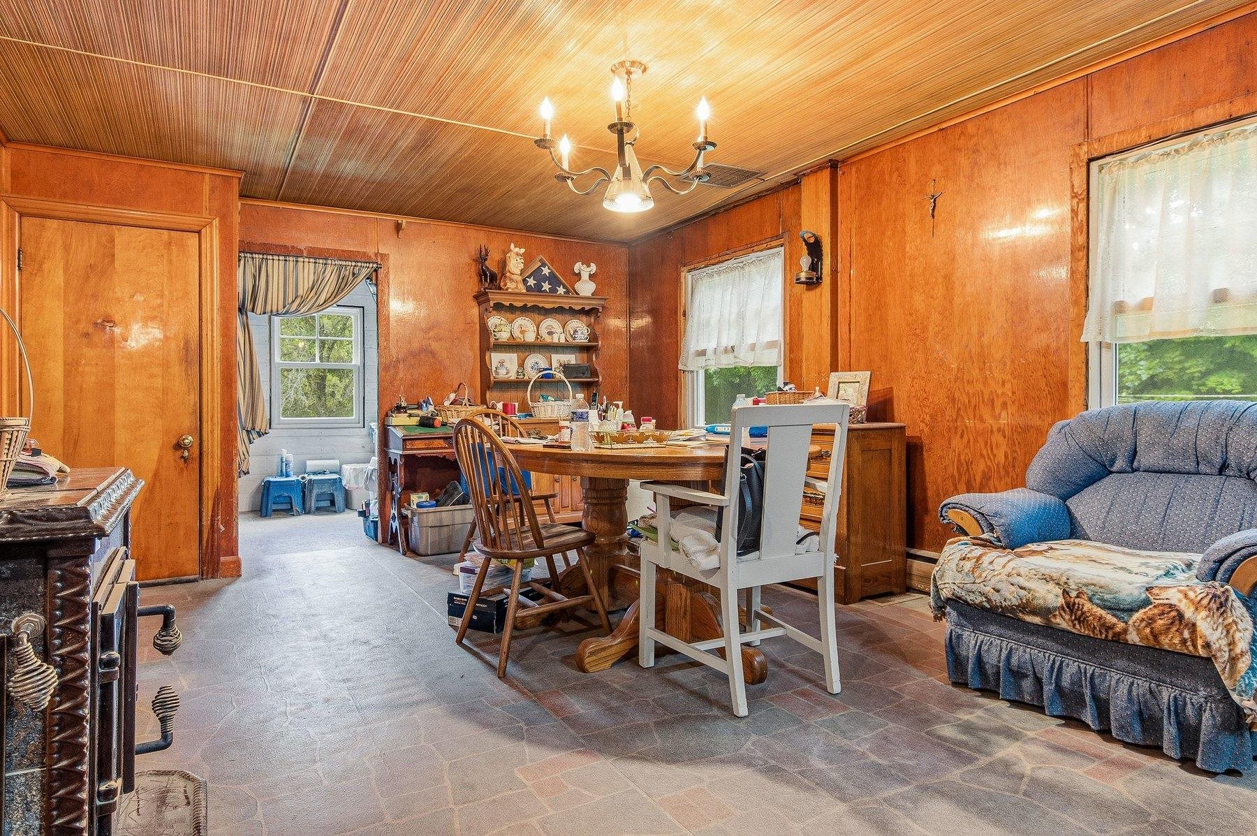 22 Carr Drive