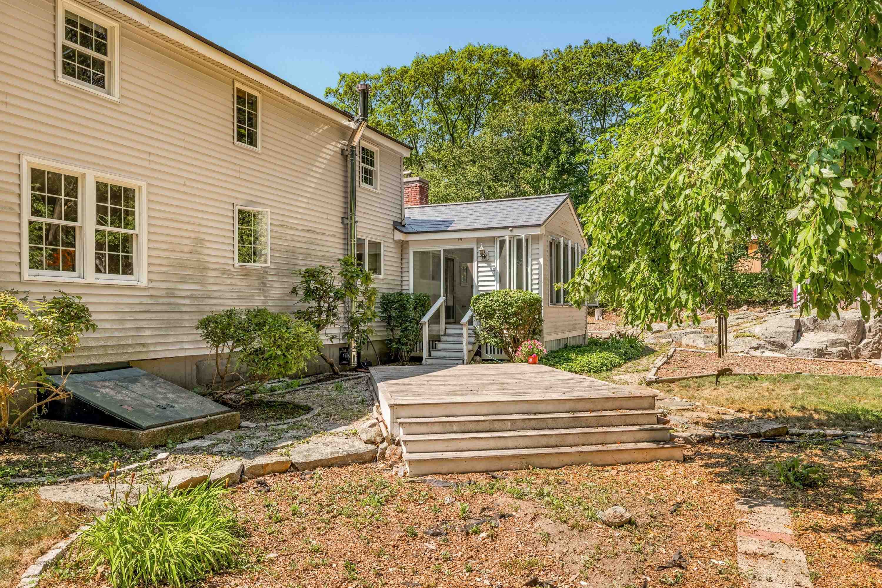 140 Pioneer Road