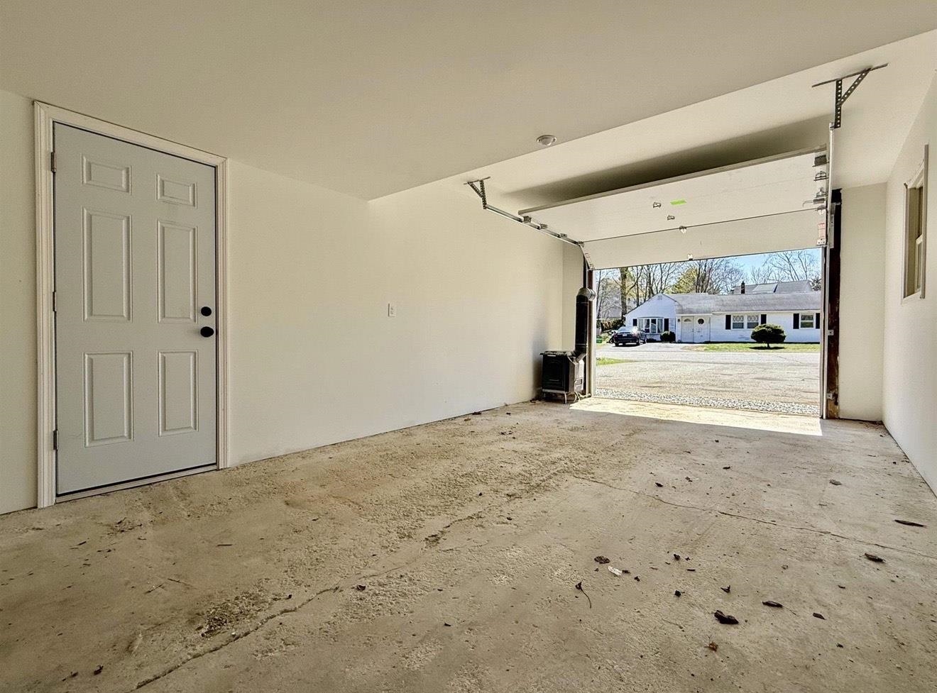 212 Holly Lane