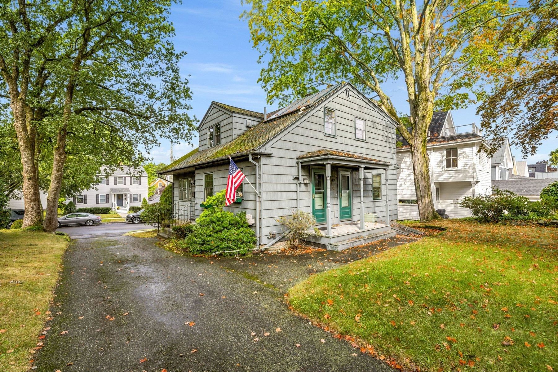 161 Elwyn Avenue