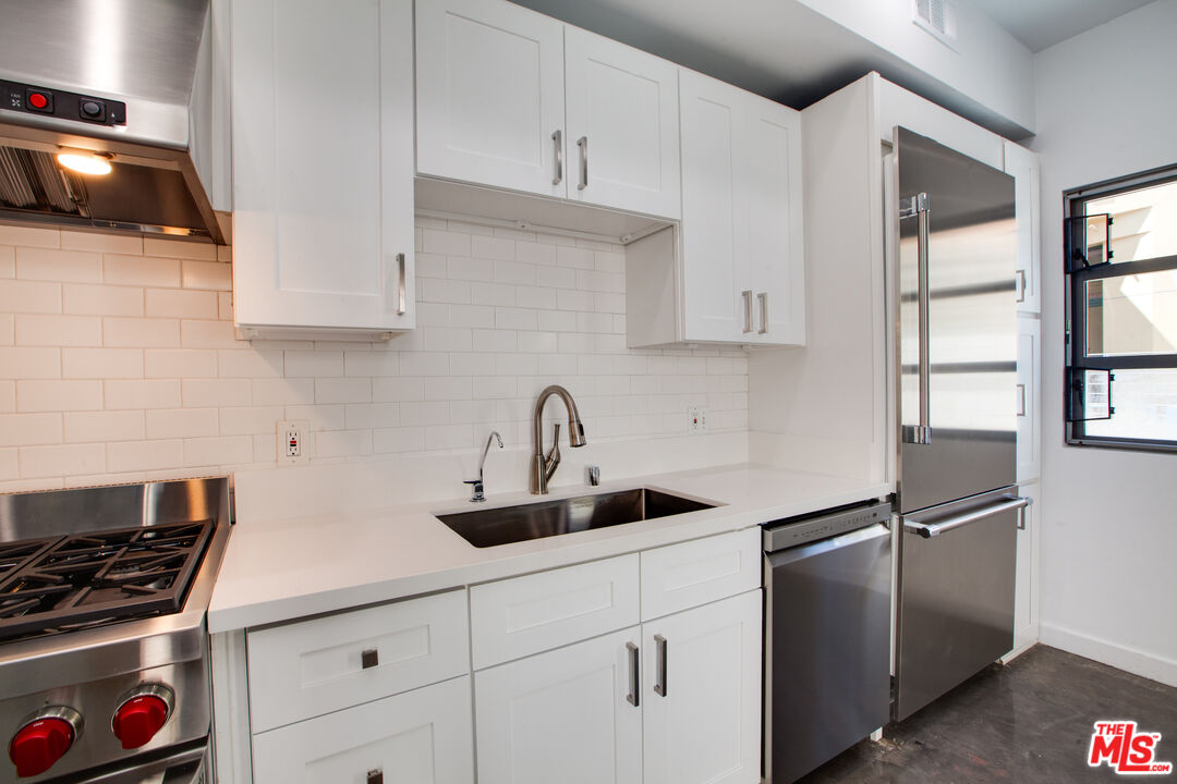 1358 4th Street Unit: PH-E