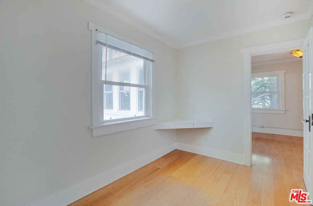 426 RIALTO AVE Unit: B