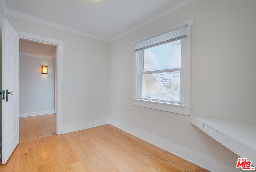 426 RIALTO AVE Unit: B