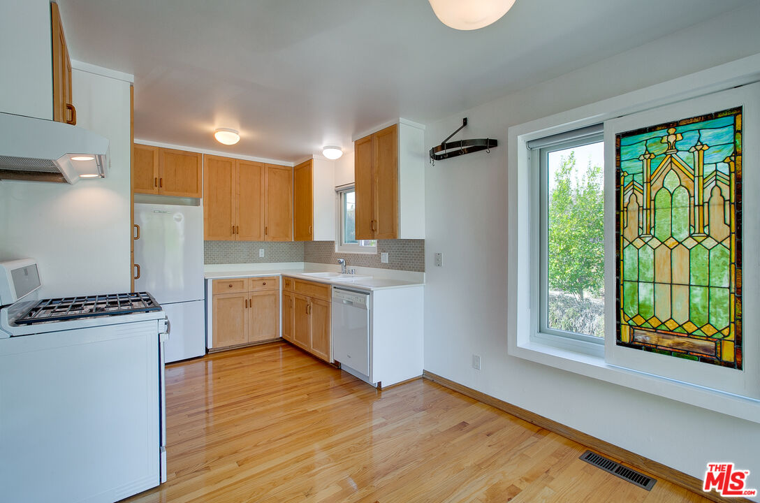 2534 7Th St Unit: 1