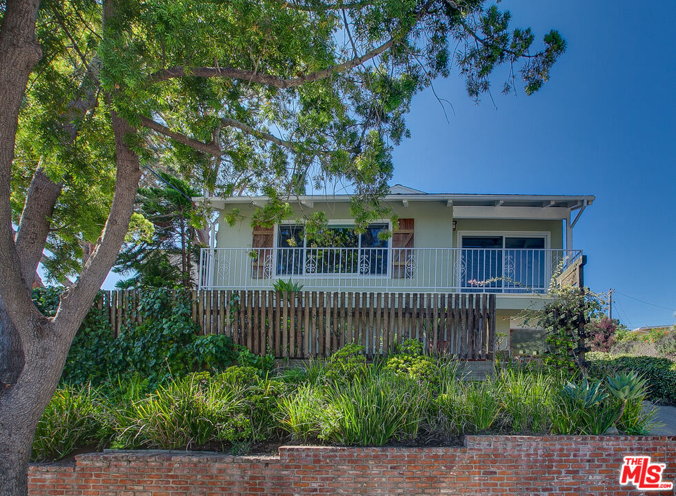 2534 7Th St Unit: 1