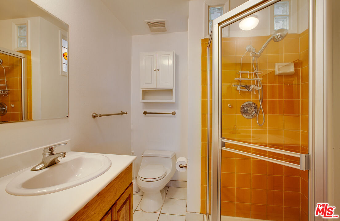 2534 7Th St Unit: 1