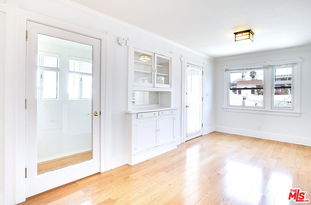 426 RIALTO AVE Unit: D