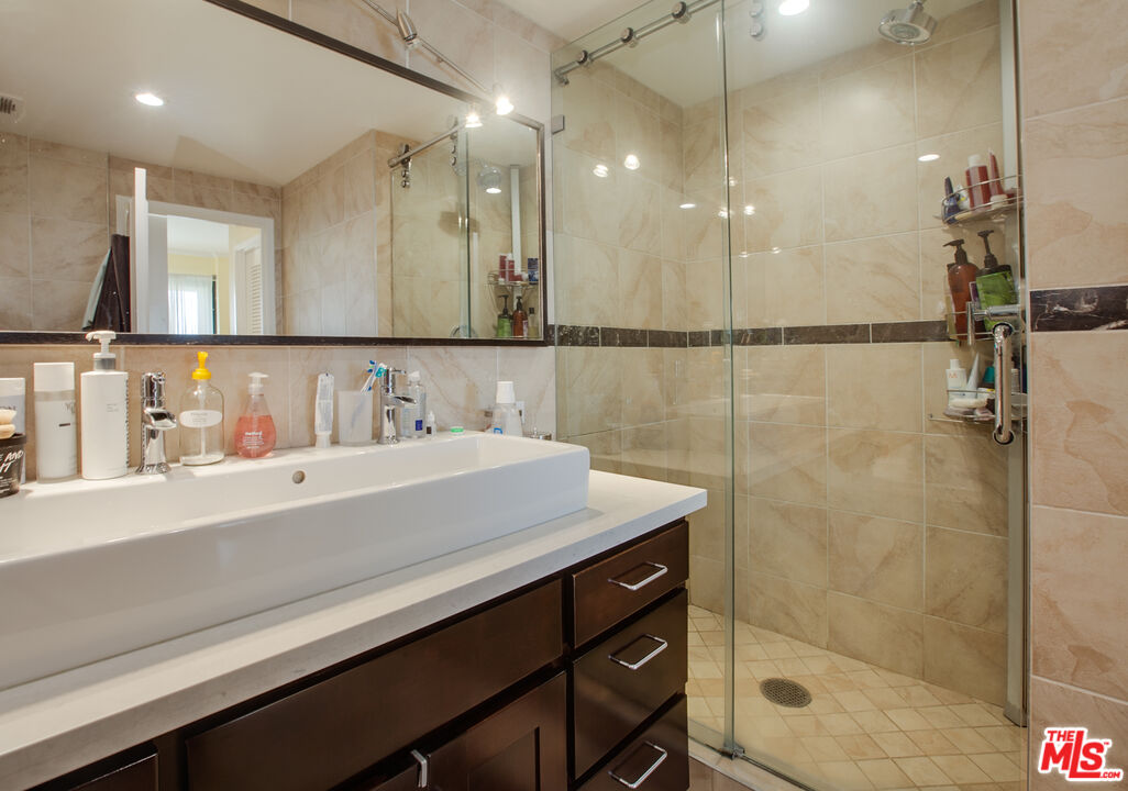 124 Idaho Ave Unit: 501