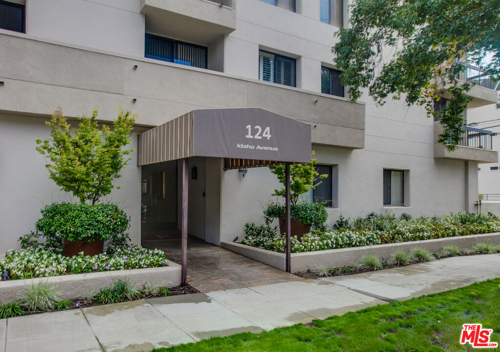 124 Idaho Ave Unit: 501