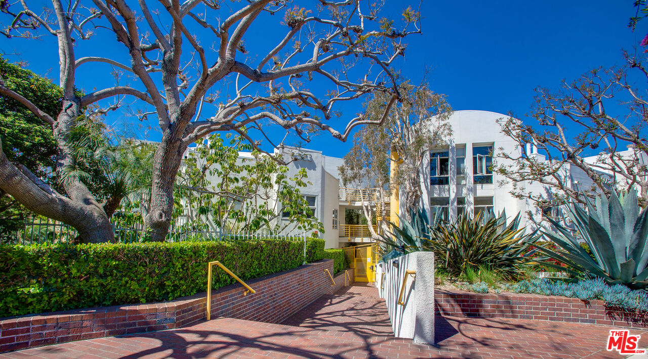 3002 3rd St Unit: 311