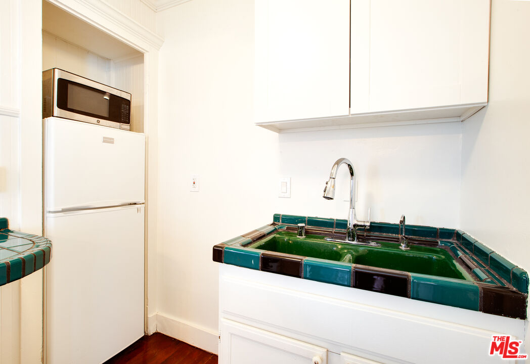 105 Park Pl