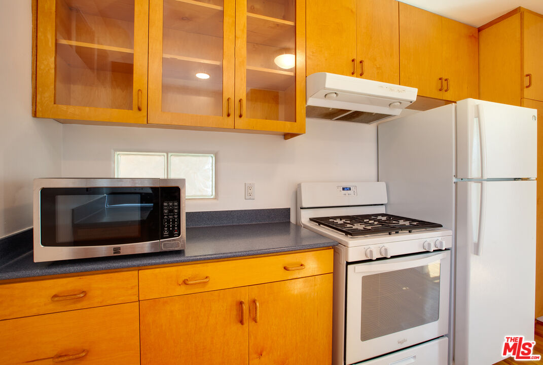 2534 7th St Unit: 4