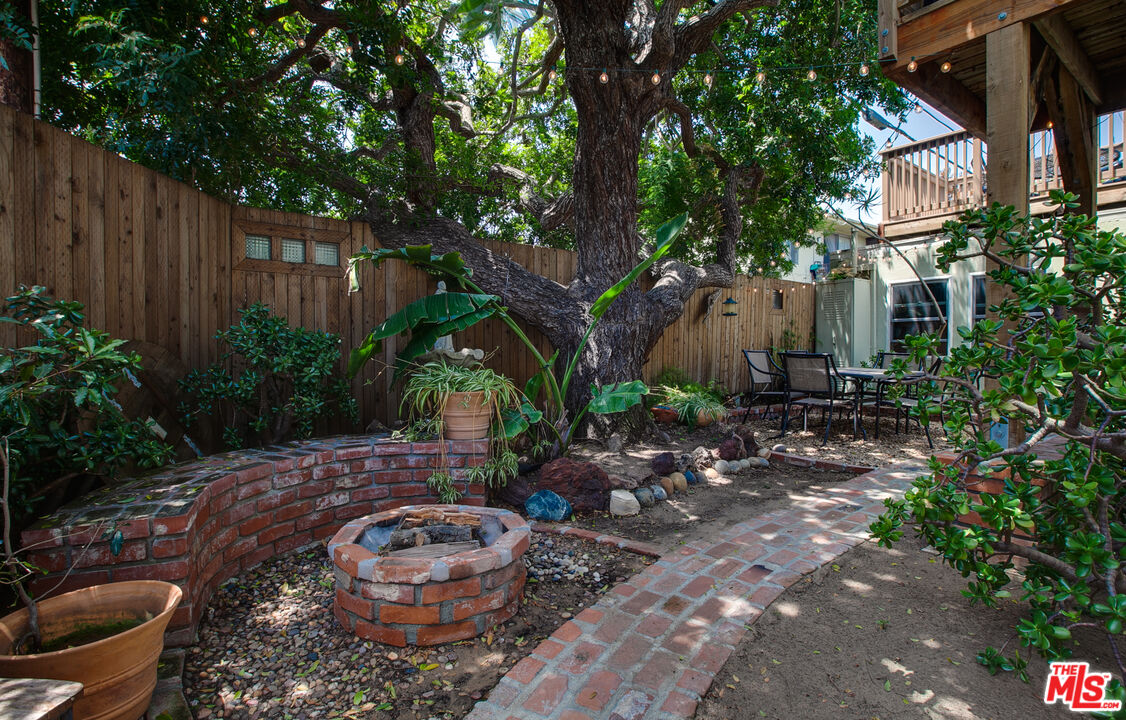 2534 7th St Unit: 4