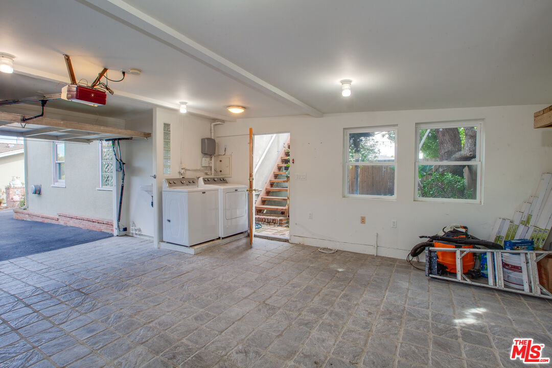 2534 7th St Unit: 4