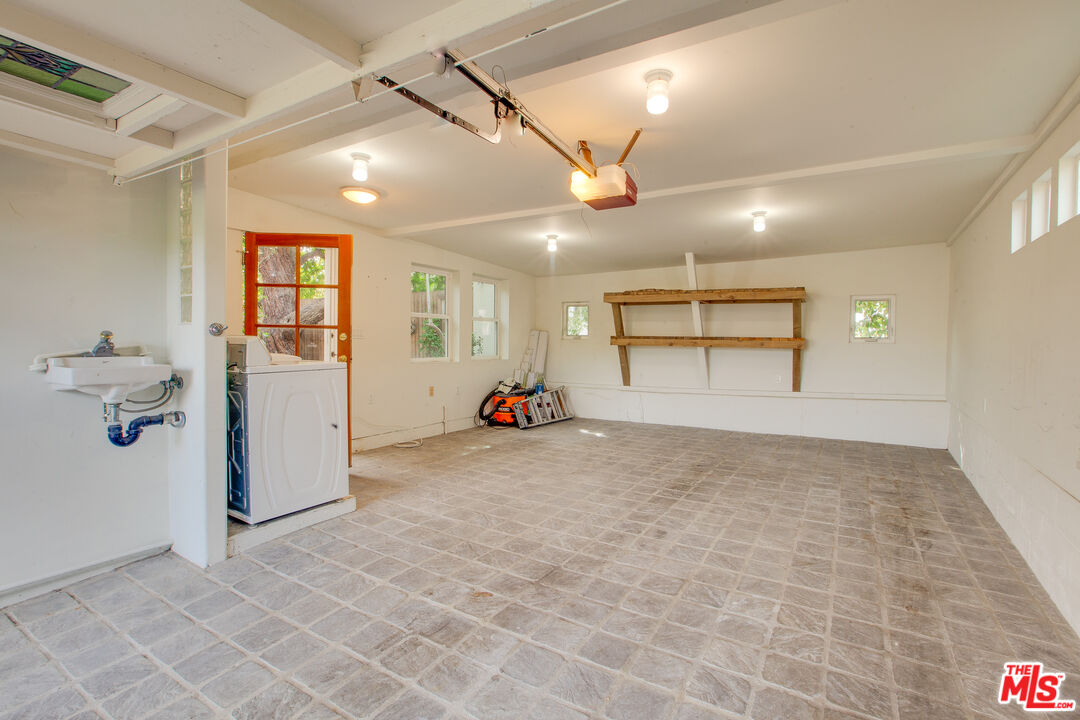 2534 7th St Unit: 4