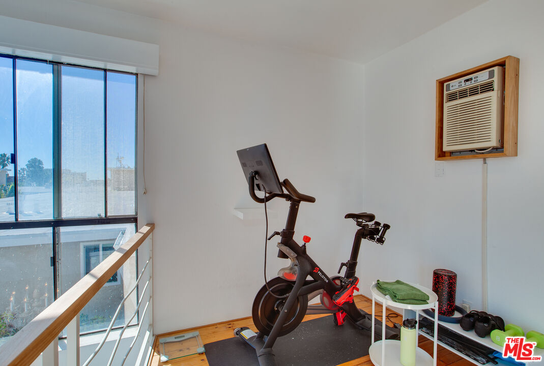 11645 Montana Ave Unit: 311