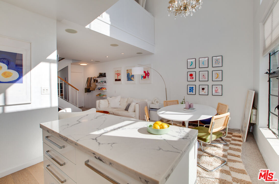 11645 Montana Ave Unit: 311