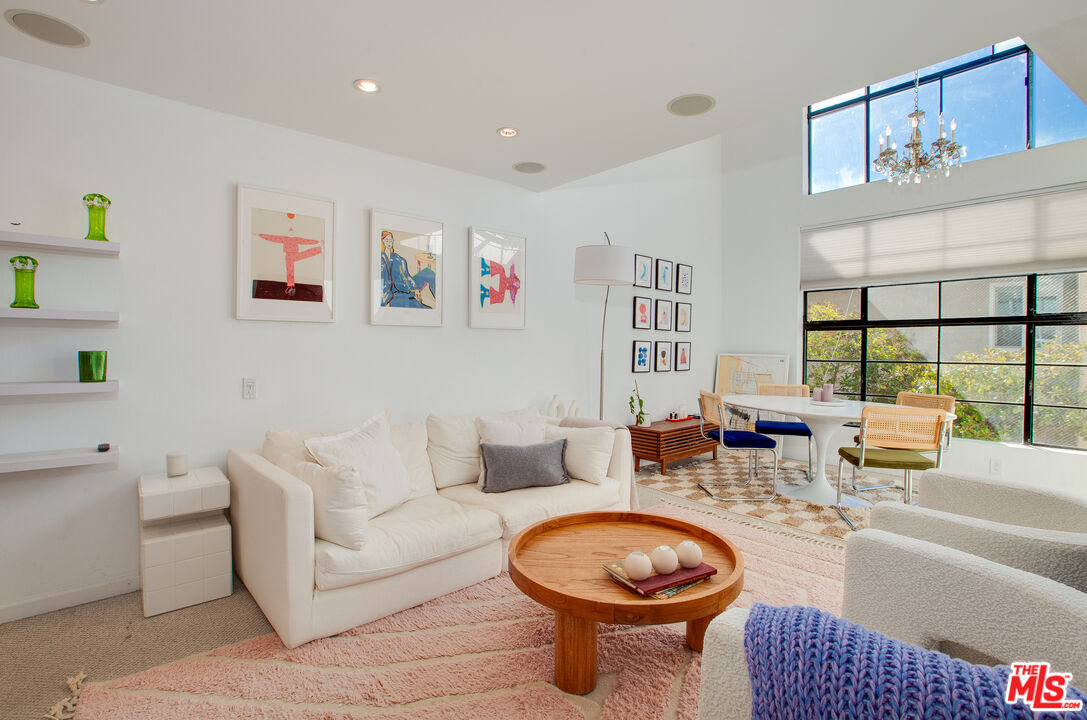 11645 Montana Ave Unit: 311