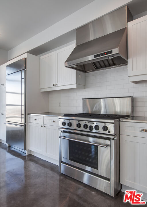 1358 4th St Unit: PH-D
