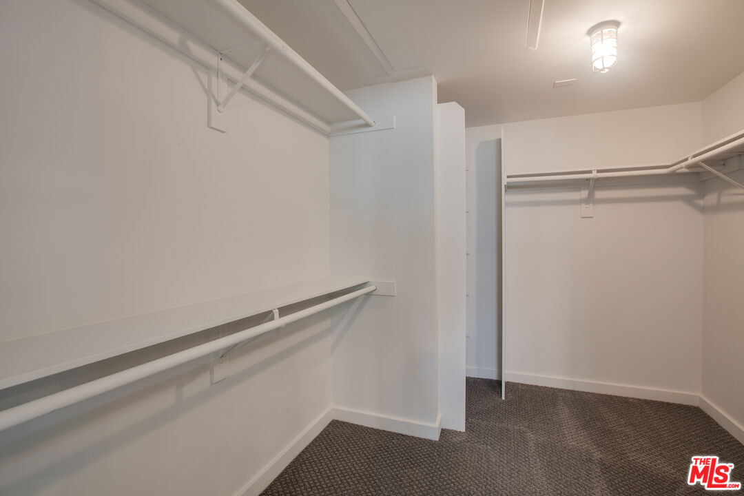 1358 4th St Unit: PH-D