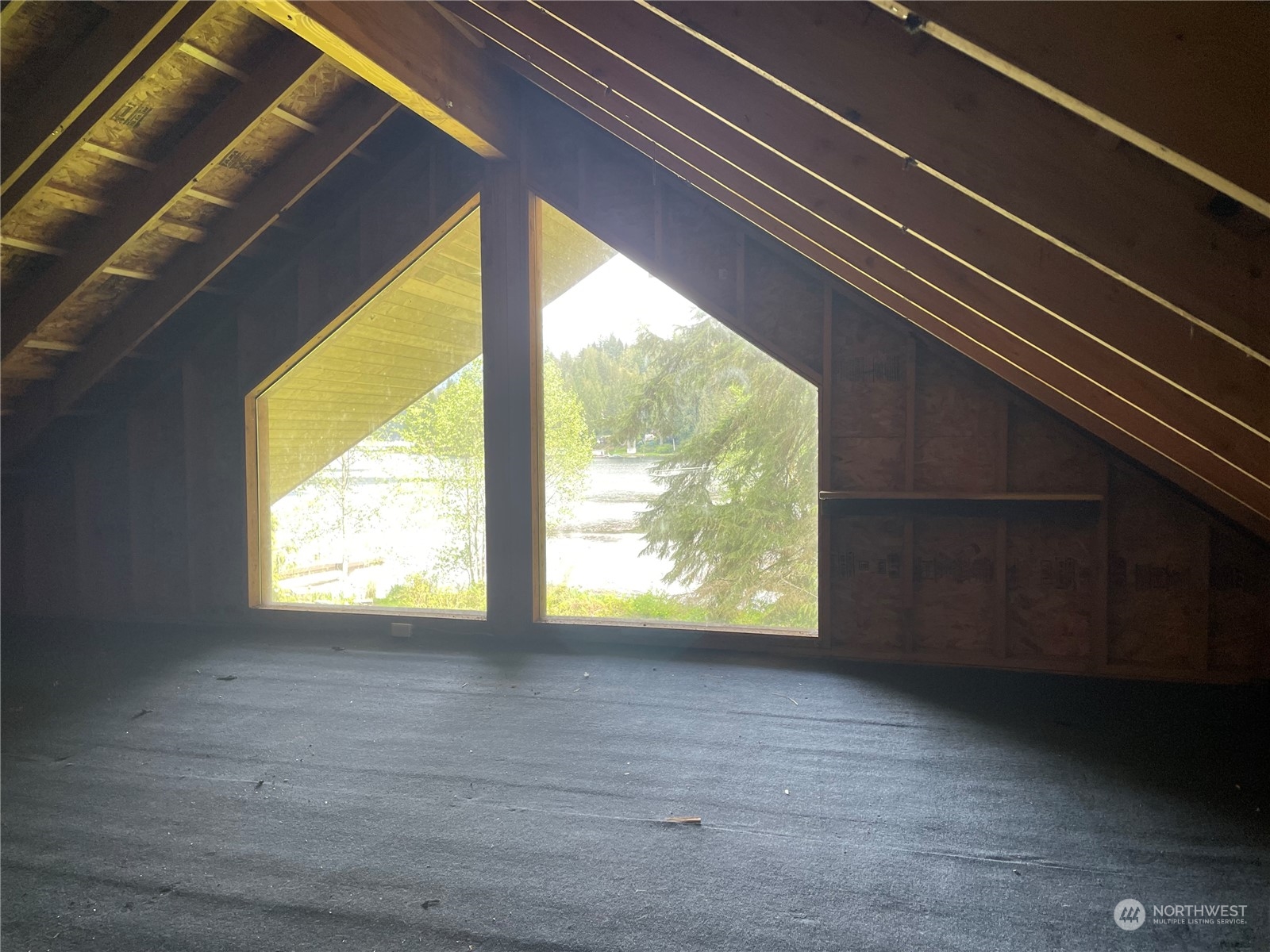 1321 SW Lake Roesiger Road