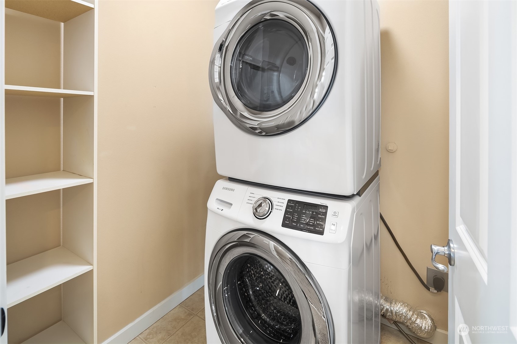 3504 161st Avenue NE