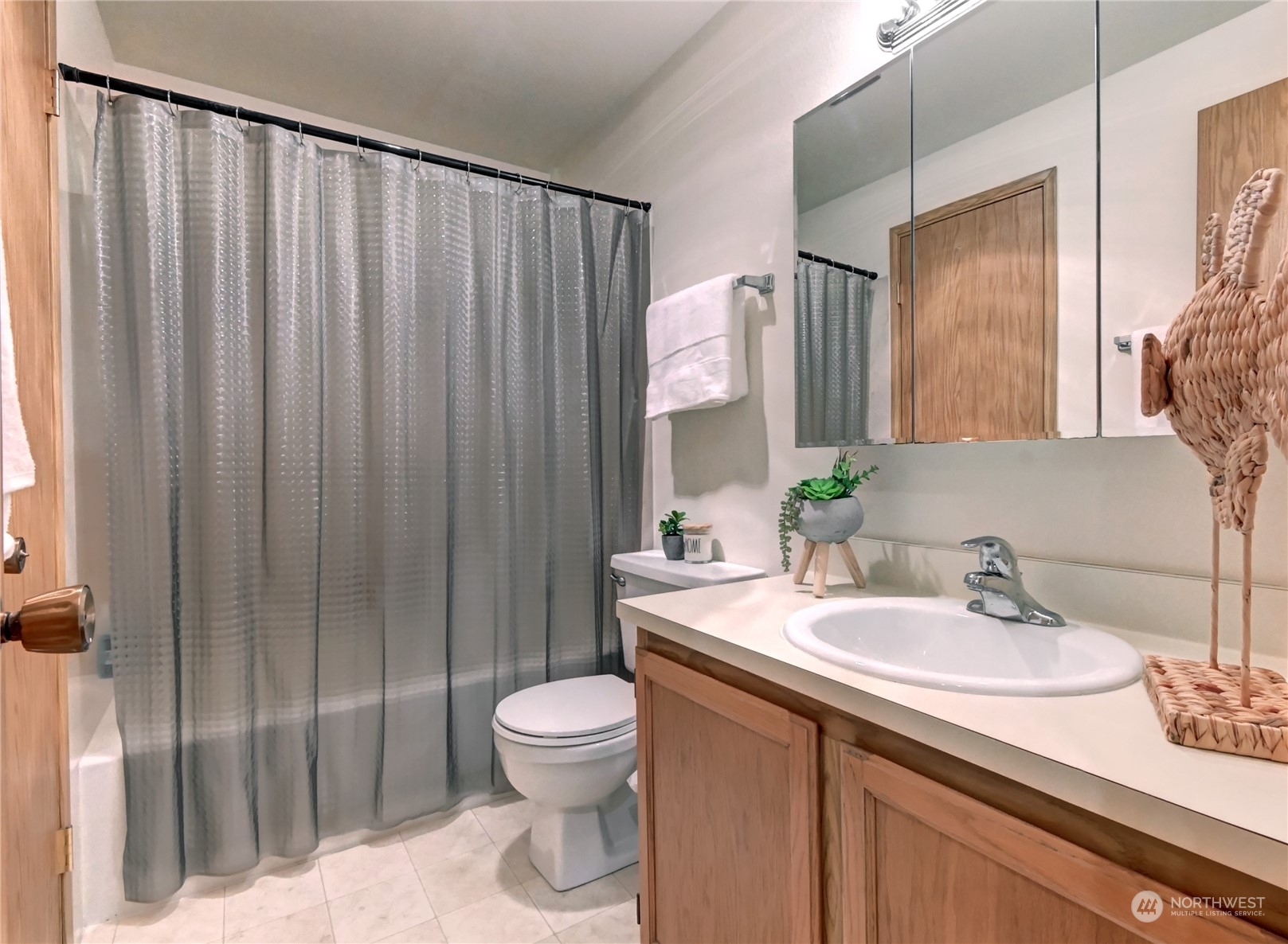 12044 96th Avenue NE Unit: 210